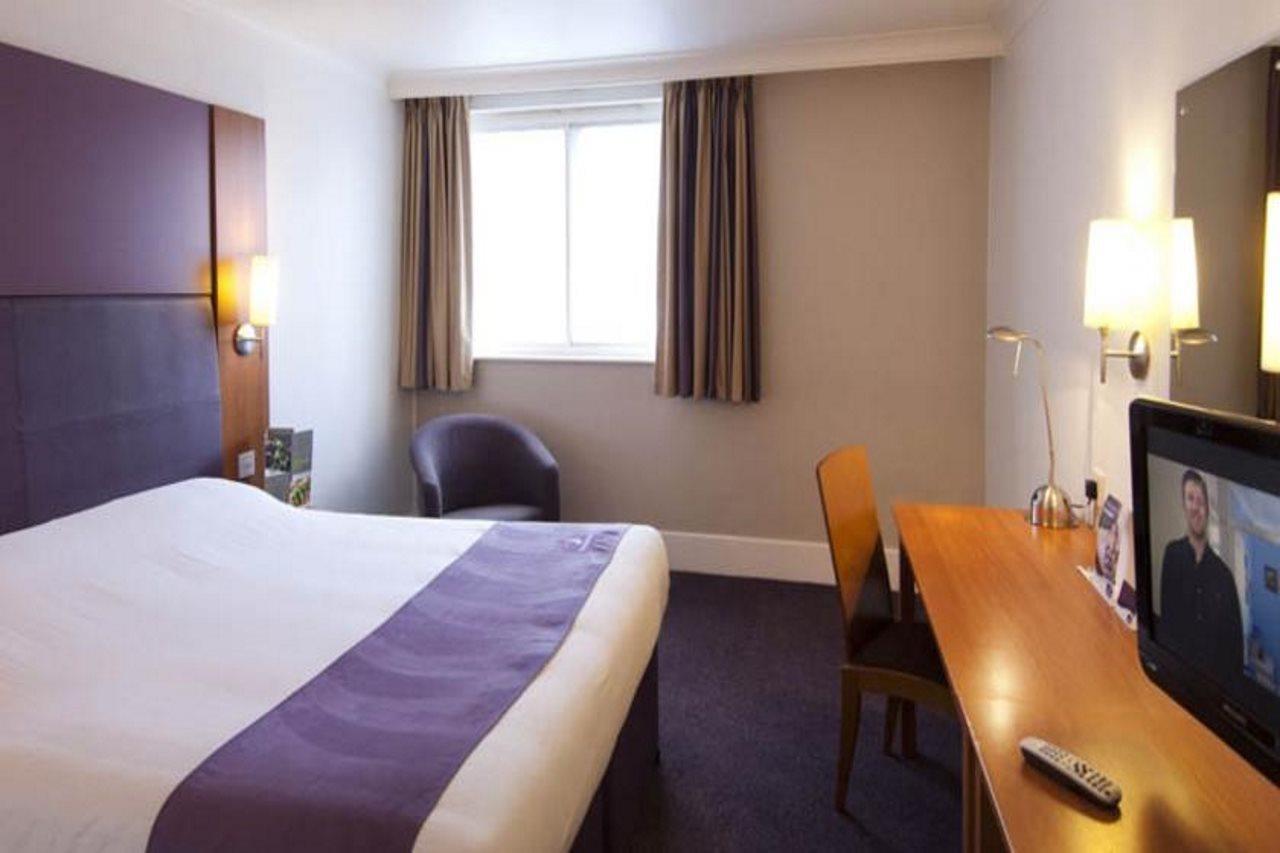 Premier Inn Melton Mowbray Exterior foto
